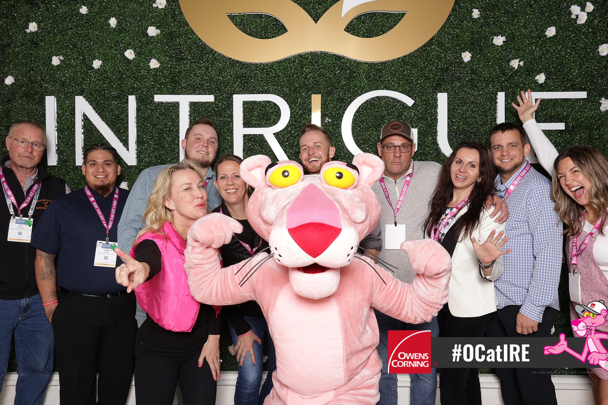 Big group around the Panther at Owens Corning at IRE 2024